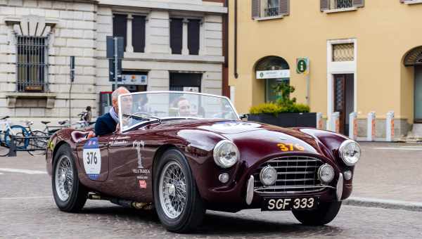 Nash-Healey Le Mans Coupe: чудовий зразок міжнародної кооперації