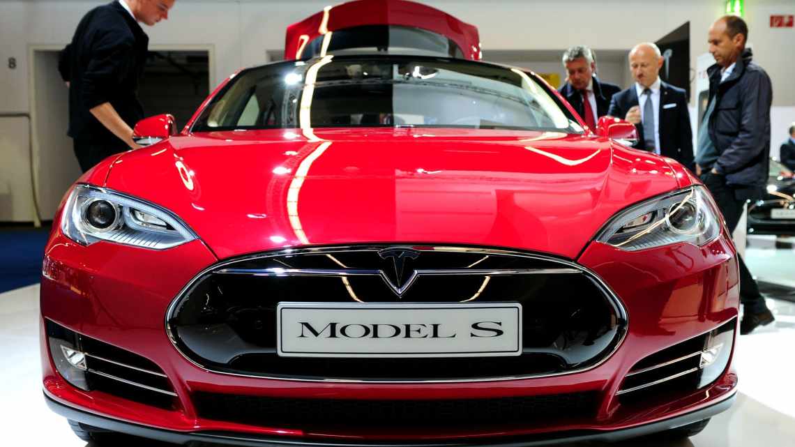 Daimler хоче продовжити співпрацю з Tesla