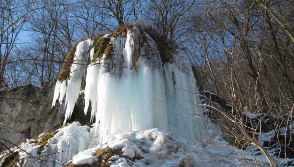 Водоспад Кая Бунар