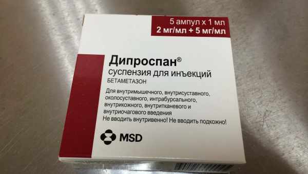 Білі плями і смужки на нігтях пальців рук - причини появи, методи лікування в домашніх умовах і народні прикмети