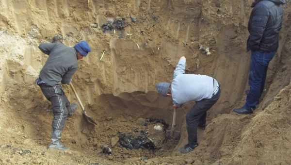 У казахському селі щось під землею стало нагрівати воду