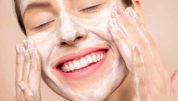 Роздратування шкіри на обличчі, як прибрати