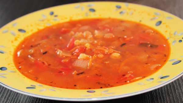 Томатно-чечевичний суп