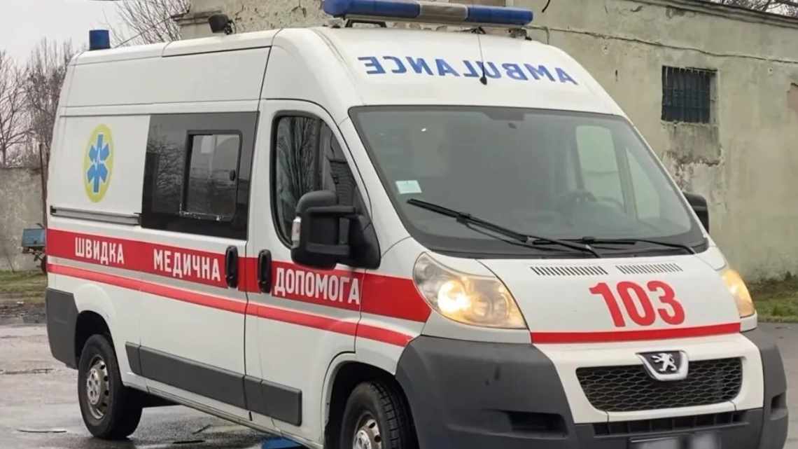 "Серце відмовило. Швидку чекали годину ": в метро Єкатеринбурга помер відомий вчений