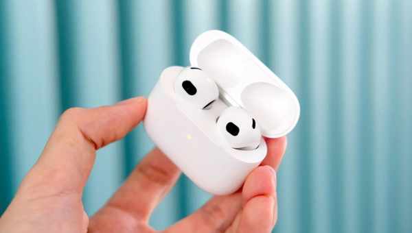 Чутки AirPods 3: все, що відомо на даний момент