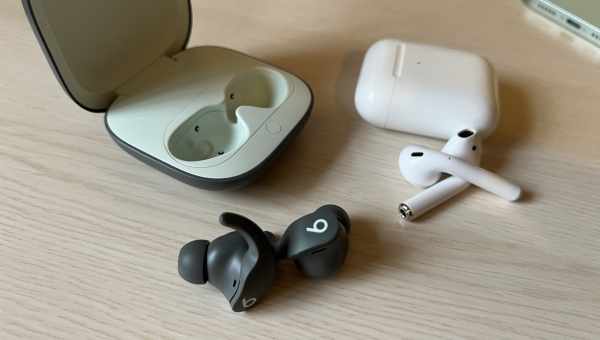 Відгуки про Powerbeats Pro: краще AirPods, але занадто великі