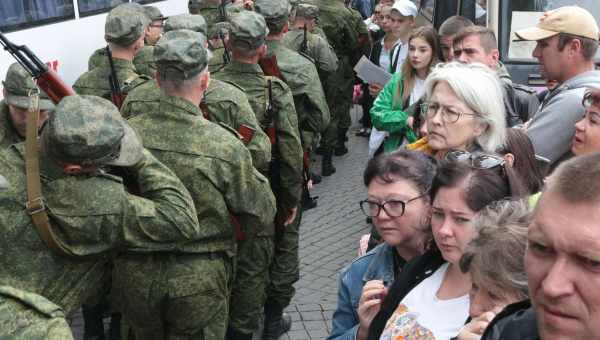 Атрибуції при перенесенні збудження - Берковіц