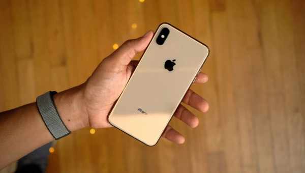 iPhone XS Max vs iPhone X: тест на швидкість