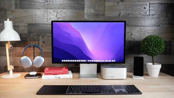 Apple випустить новий монітор, нові моделі Mac Pro і iMac