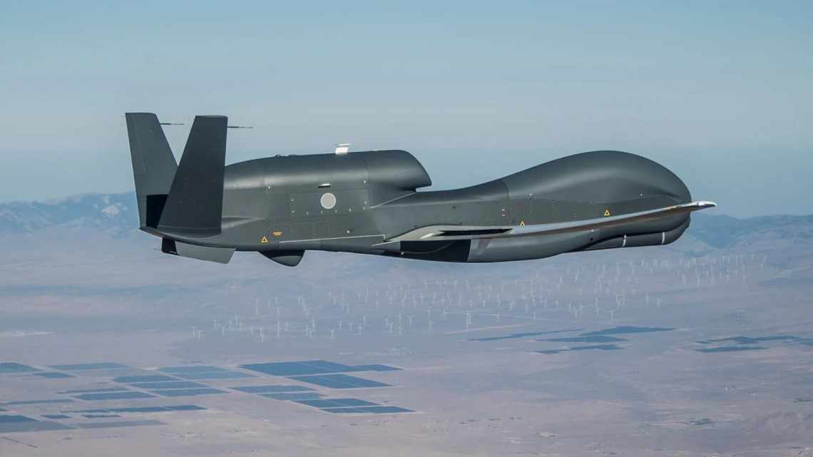 Над бурею: Global Hawk у справі