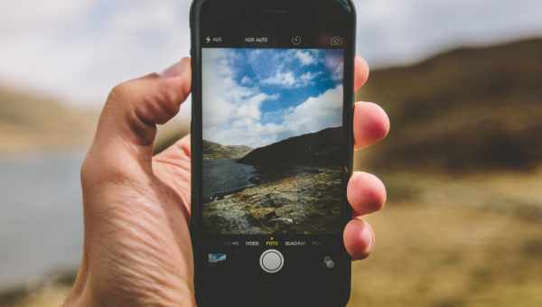 Як дзеркально відбити фото на iPhone через додаток Фото