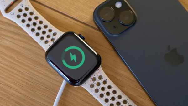 Як iPhone і Apple Watch захищають вас від втрати слуху