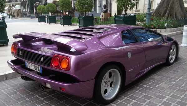 У продажу з'явився Lamborghini Diablo без пробігу