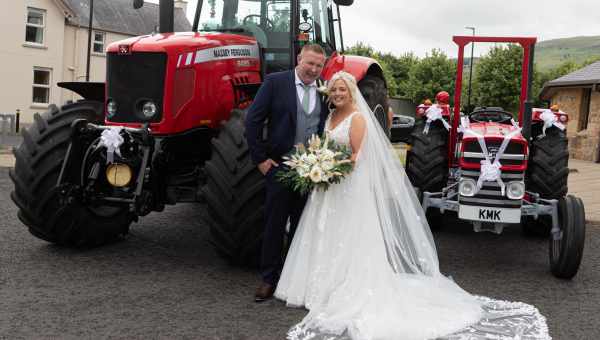 В Англії відбувся благодійний Tractor Drive