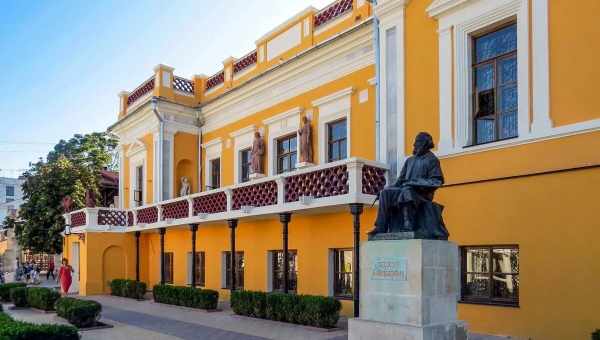 Чернігівський обласний художній музей